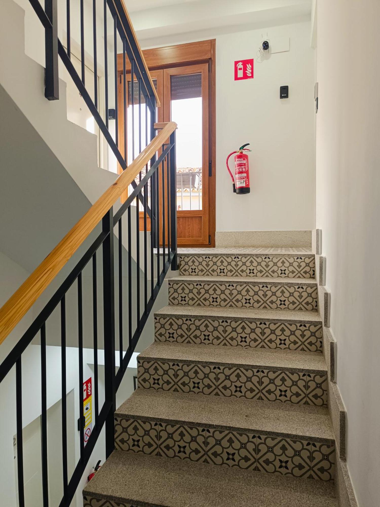 Al-Qazeres Suites Caces Extérieur photo
