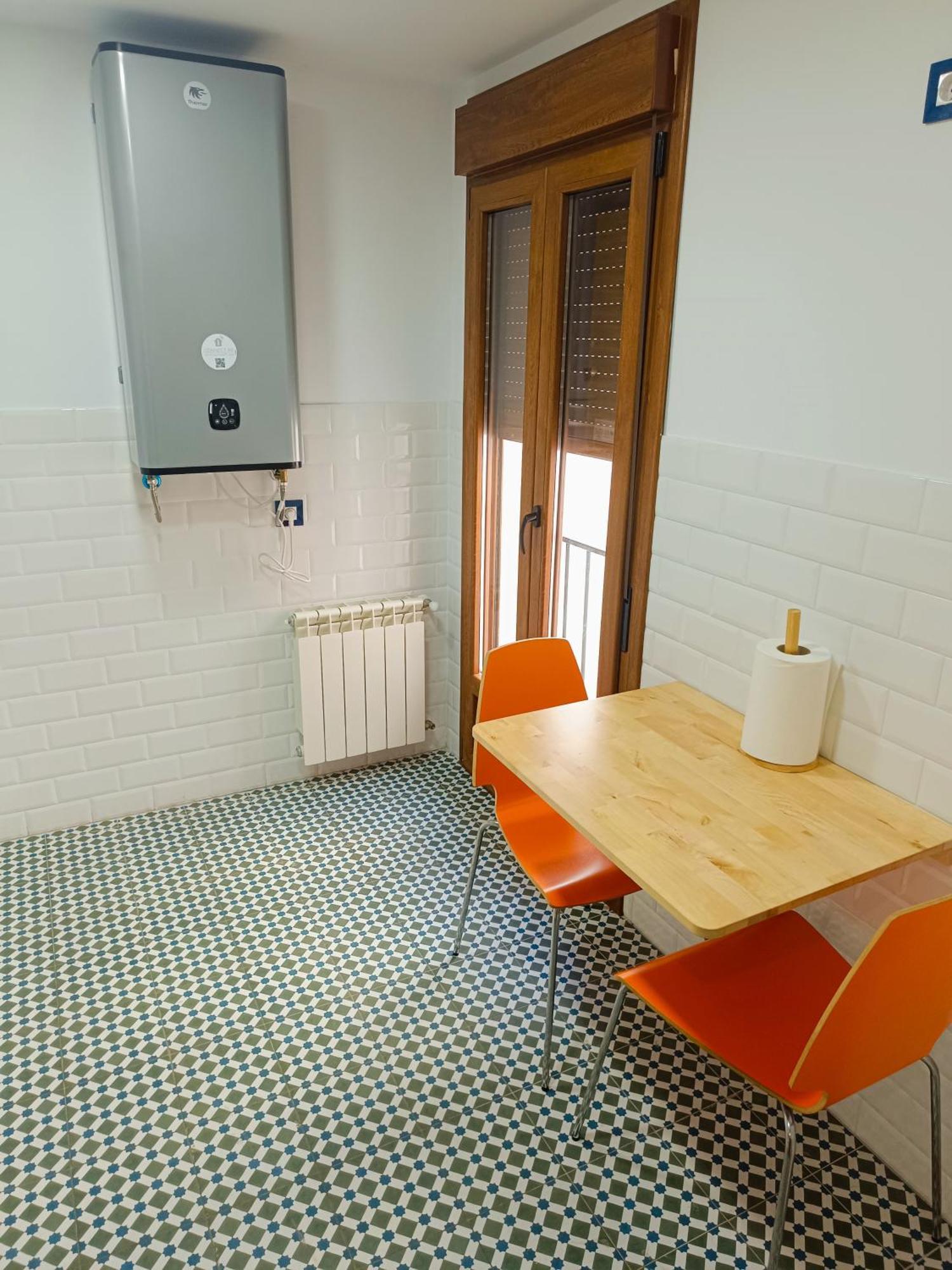 Al-Qazeres Suites Caces Extérieur photo